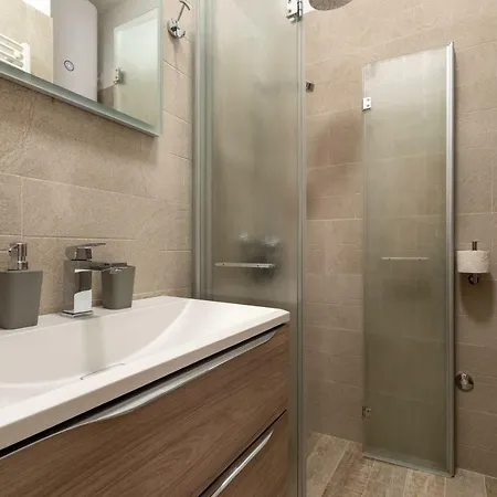 Gasthof Duks Dvori 3*